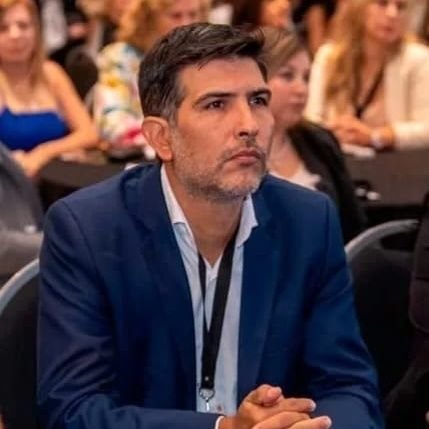 Ing. Agr, Secretario de Agricultura y Recursos Naturales, Ministerio de Bioagroindustria de Córdoba.
Presidente de la Comisión Federal Fitosanitaria CFF