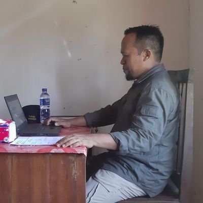 Bila kau suka bahwa Allah senantiasa cintai apa yang kau cinta, maka senantiasalah melakukan apa yang Dia cinta (Imam Ahmad)