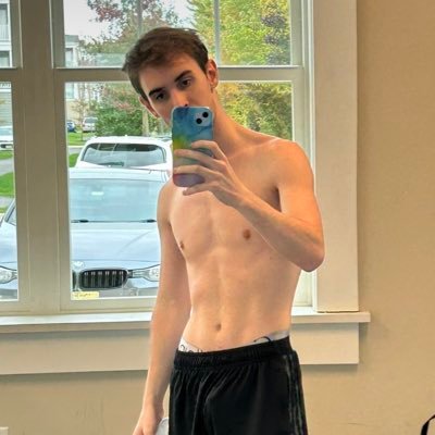 24 | simply existing in the context | chronic tweet and deleter | sometimes 18+