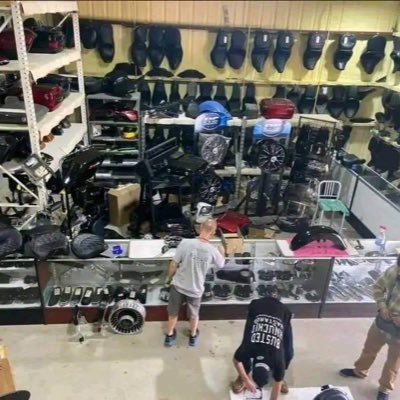 Hey 👋 sir, we sell new and fairly used HD parts in good condition and ship worldwide at affordable prices. Are you in search of a part?