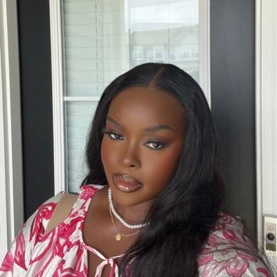 sunkaanmii's profile picture. live n laugh