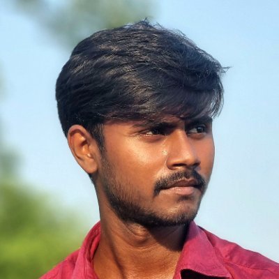 exclravi's profile picture. #bibliophile
#Pluviophile
#hermits
#poetophile