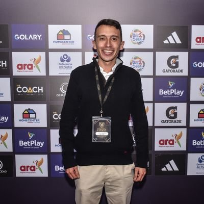 @MillosFCoficial Ⓜ️ | @Arsenal 🔴 • Periodista de @Azul_Total 🎙️💻✍🏼 • Cuando grande quiero ser como @Fercaveoficial 🐂