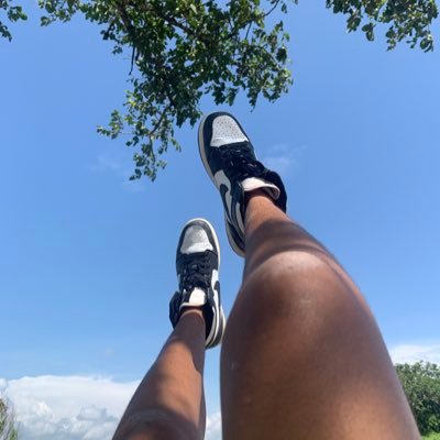 EkekweFaith's profile picture. Doing marketing and comms while I wait for my savings to be complete so I can travel the world. I am very much obsessed with books🫠