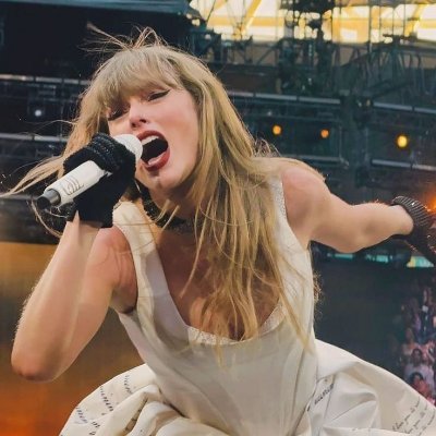 estudante de letras-ufpe obcecada por taylor swift, true crime e humanidades
