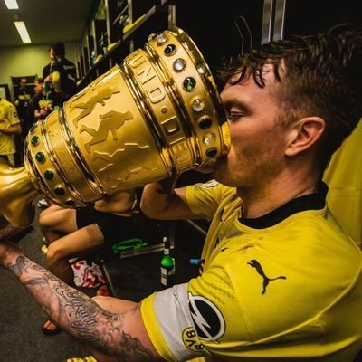 Mi madre me dió la vida y el Borussia Dortmund las ganas de quitármela