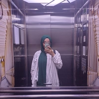 USERAPP7's profile picture. Cü Öğretim Görevlisi/
Bilgisayar Mühendisi