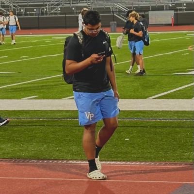 noblxcksmarkito's profile picture. VPHS ‘27 l Left Tackle l 6’2//250 l California