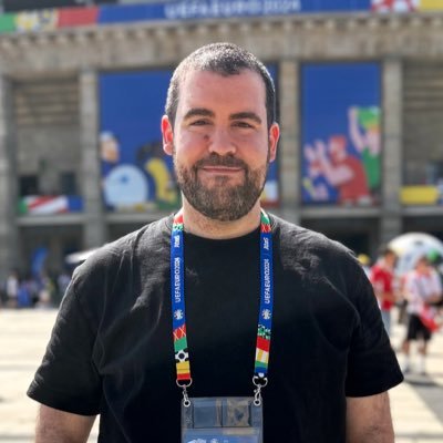 Periodista. Todo el fútbol en @OneFootball. Y aquí, más fútbol y cualquier cosa que tenga que ver con Alemania (o con cualquier tema).