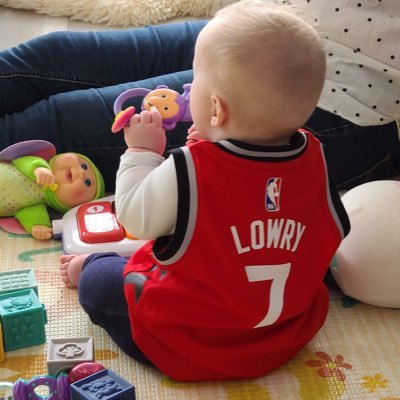 Momsfavgirll's profile picture. Umm i don’t know what to say lol