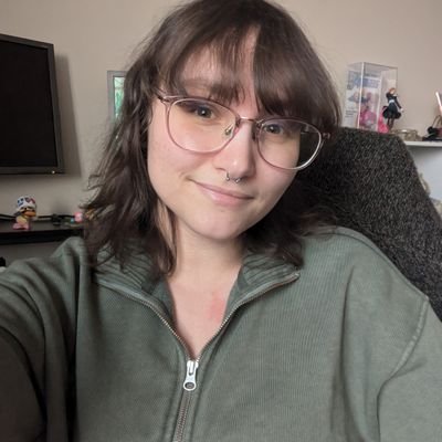 _candacea's profile picture. she/they, 27