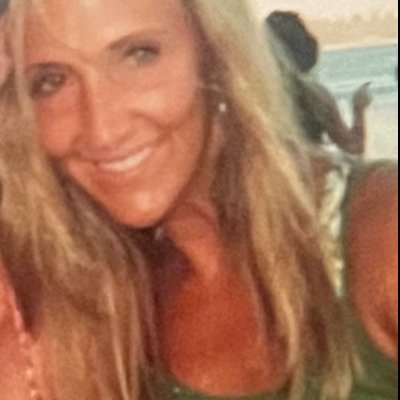 Free spirit, hippie from the 60s- Girls just wanna have fun- be solo- enjoy life- no drama- just be free of anything that raises my heartrate! Life is SO Great!