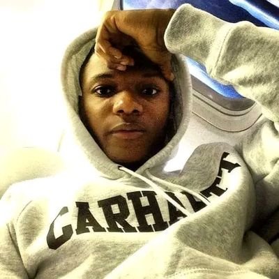 Ayomike225623's profile picture. peace ambassador