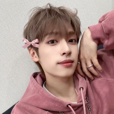 Rosecoloredgaon's profile picture. Pirates is my villain origin story 💔 // Elle // She/her || 20 // Main: @NoodleGyu