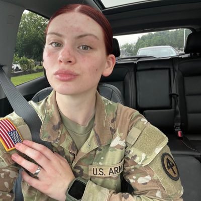 ashnicolemusic_'s profile picture. Galatians 2:20 • NJARNG Infantry soldier • Singer/ songwriter • S ❤️