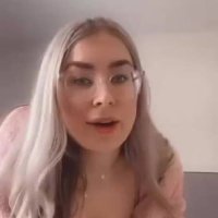 Alice Mandy (@mandy98400) 's Twitter Profile