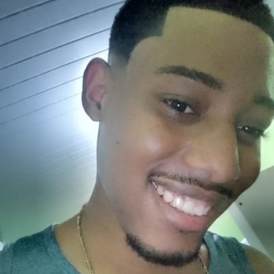 EmersonEnem's profile picture. Biomedicina 2/8 🔬.                                                                         
Concurseiro........

#conctwt