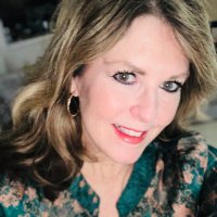 Erin Connors (@auntieee) 's Twitter Profile