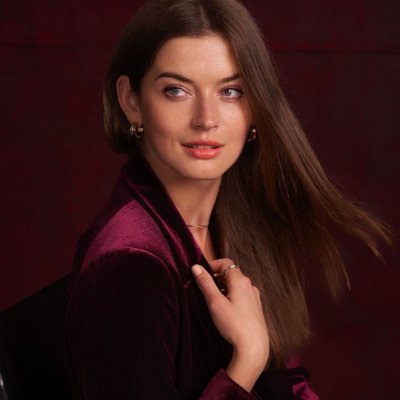 annabelle112211's profile picture. A kiss is a lovely trick designed by nature to stop speech when words become superfluous.