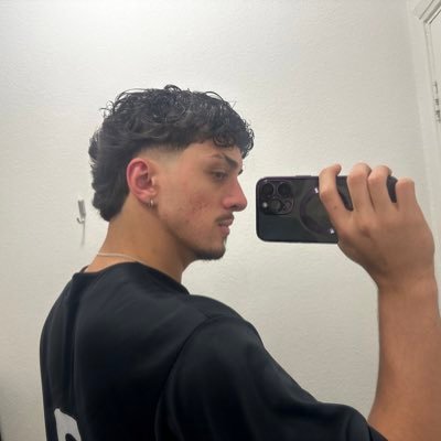 GasparottoMS's profile picture. Dev forte mais fraco