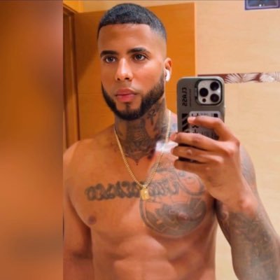 Joan3px136692's profile picture. insta: Joan3px