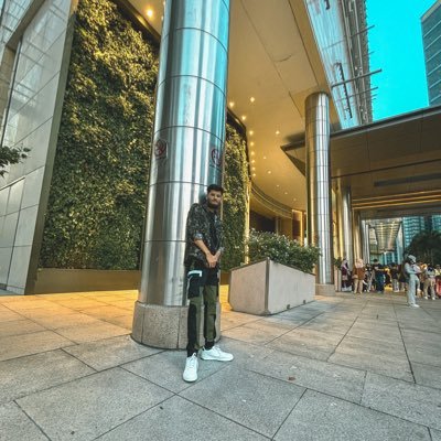 anddiii_allover's profile picture. 🔥 Innovative Software Engineer | 📱 Flutter Dev At BeED | Crafting Engaging Mobile Experiences | Pushing the Limits of Mobile Development | Expert Freelancer