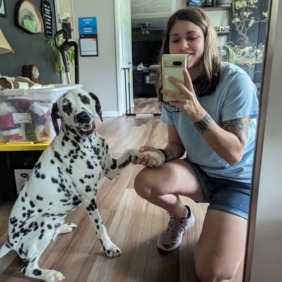 BrandyLauren's profile picture. 6.4.'93 ♻ ♀️♀️
i live on the right side, i sleep on the left.
That’s why everything’s got to be love or death.