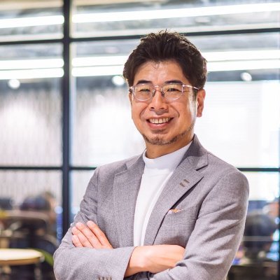 Webアプリケーション開発、DX支援の34名ベンチャー|ITスクール、AI関連事業立ち上げ中|文系大学→SES企業→フリーランス→33歳で起業|文系・未経験から「技術力×人間力の二刀流エンジニア」を育てる会社|PJを炎上させないコツ、就活アドバイス、時々オールスマートの日常をつぶやきます。中途も新卒も積極採用中!