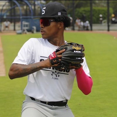 RobertScottJr22's profile picture. 2025 6’0 192 Cooper City  High OF/1B/LHP Email-Scottr253@yahoo.com