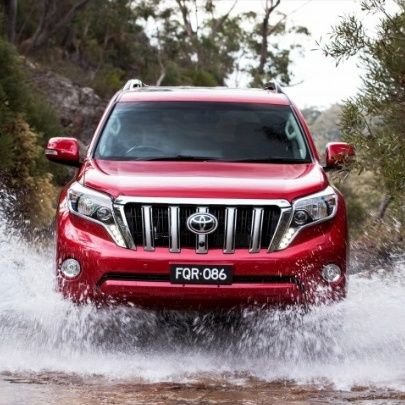 p_jayathil25992's profile picture. 