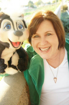 robinandfriends's profile picture. Follower of Christ & grateful girl. I love my husband, family and family of God. I connect & resource KidMin to pastors & leaders through the SoCal Kids Network