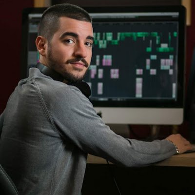 MarkWeiler89's profile picture. Duke of Sound, lord of Synthesis, and so on...