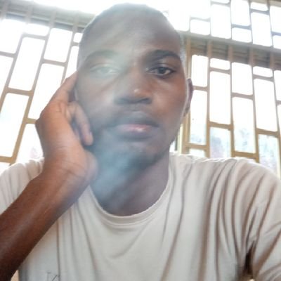 MukAllan242942's profile picture. 