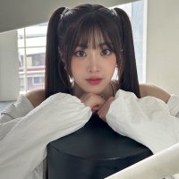 lily (@futureidoll) 's Twitter Profile
