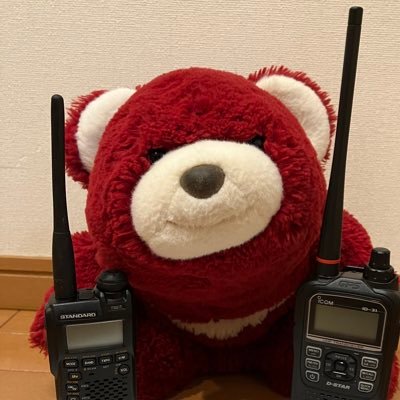 親子でスキーしたり、親子でアマチュア無線したりしてます。どちらもあまり上手ではありませんが楽しいです!たまにカメラ持って出掛けたり、ドライブ行ったり、美味しい物食べに行ったり。家に居るより外の方が好き❗️