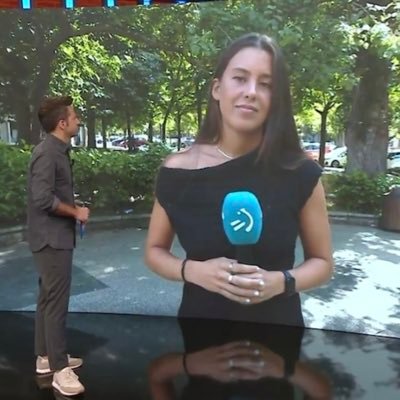 ainhoaabad's profile picture. Ya no importa lo que digan, y menos lo que callen