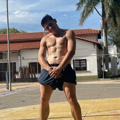 ig: @tito_encina_11, “Cada cabeza es un mundo y cada cabeza tiene su batalla”