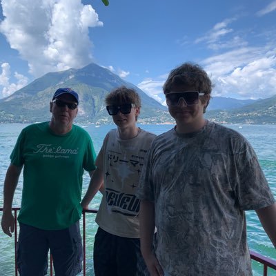 ShalesMike27234's profile picture. 