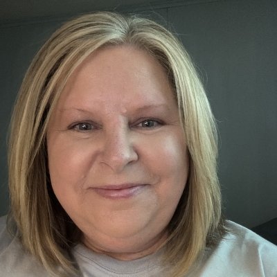 KimFrie76998653's profile picture. 