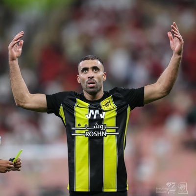 WPml7's profile picture. عاشق منذ الصغر 💛 .