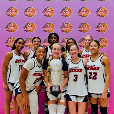 @AveryDavis_3