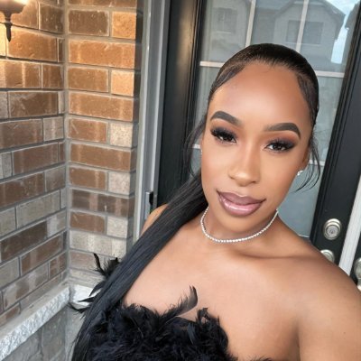 TameikaT's profile picture. THAT girl  - Alignment & Femininity Coach