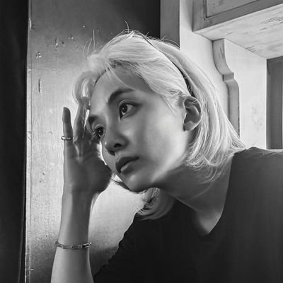 nothuriw's profile picture. 22 💤
i know it is what it is but still, can i change it?