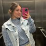 lulesuarez12's profile picture. SI NO LO SENTIS NO LO ENTENDES 💛🖤