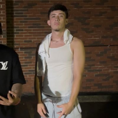 leviibowman's profile picture. 