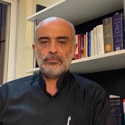 وكيل دادگسترى (كانون مركز-تهران-پروانه ٩٩٩٩)؛ حقوق اقتصادى؛ شهروندى عادى🇮🇷(بدون وابستگى خاص سياسى/جناحى)؛ همسر و پدر، اهل بروجرد-لرستان، عليرضا پورتقى انتظارى