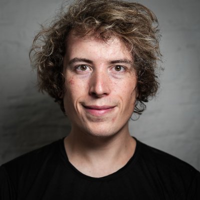 Sr Full Stack Eng @MoonPay. Founder & TechStars alum. 14yrs exp in TypeScript, React & Next.js. Clean code advocate. UX enthusiast. Audiophile & motorsport fan.