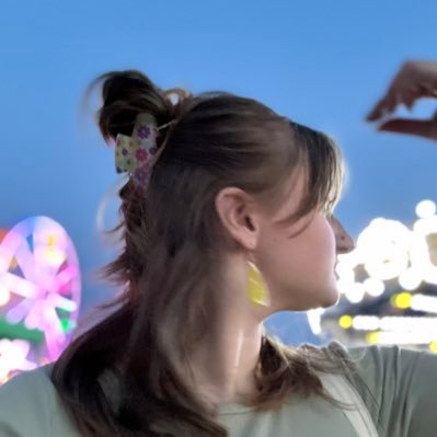 yoitzaspen's profile picture. 