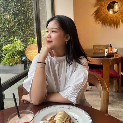 clarissazli's profile picture. yapping account