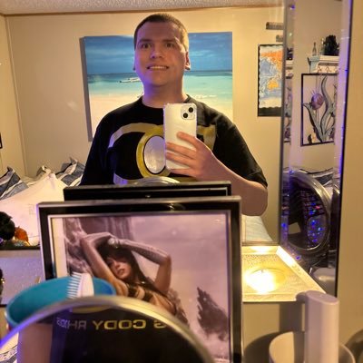 Jesse8221077923's profile picture. I’m just a simple guy